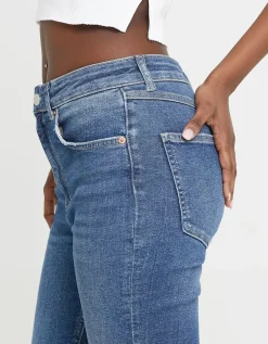 Jeans taille moyenne flare court^Tally Weijl Best